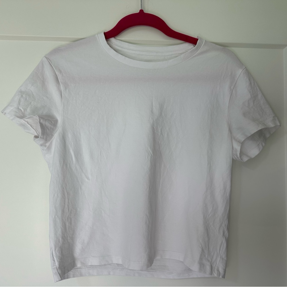 Abercrombie & Fitch Cream Baby Tee